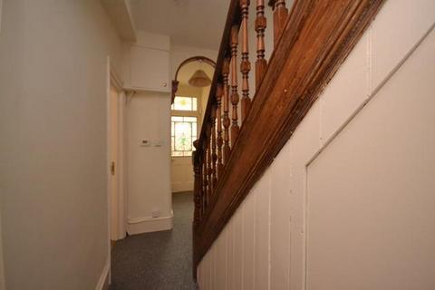 6 bedroom terraced house to rent, Mount Pleasant Road, Exeter EX4