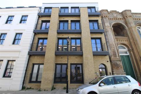 2 bedroom flat for sale - Cavendish street