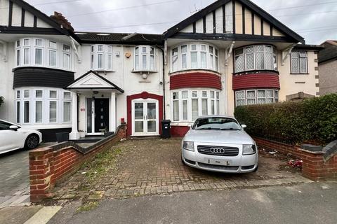 3 bedroom house for sale - Capel Gardens, Ilford