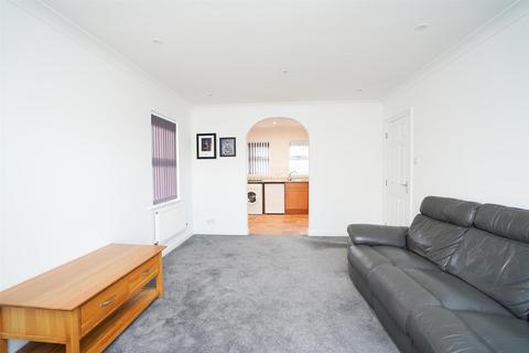 3 bedroom apartment for sale, Marlen Court, Bideford