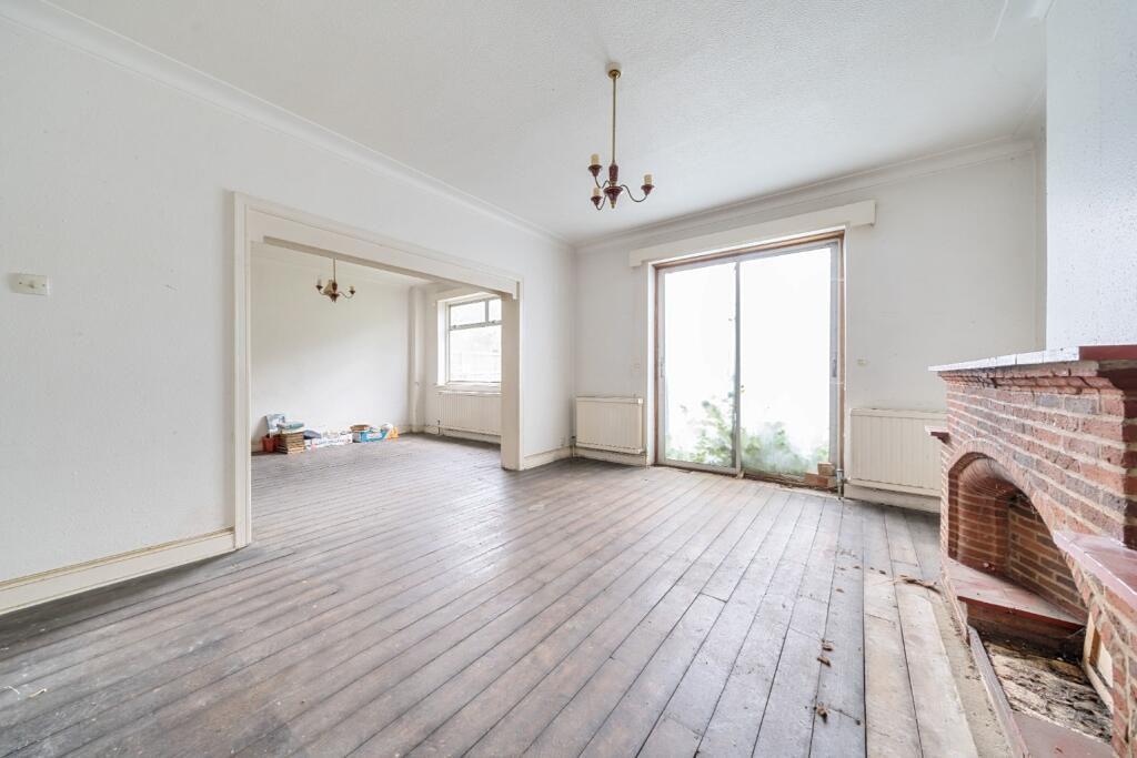 Reception room 1