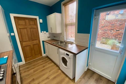 2 bedroom ground floor flat to rent, Shortridge Terrace, Jesmond, Newcastle upon Tyne NE2