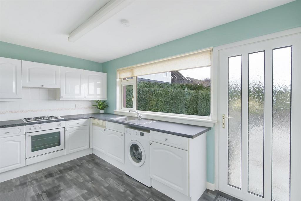 8 Tarmangie Drive, Dollar FK14 7BL 3 bed semidetached house for sale