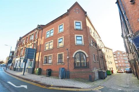2 bedroom apartment to rent - Riverside Court, Leeds, LS1