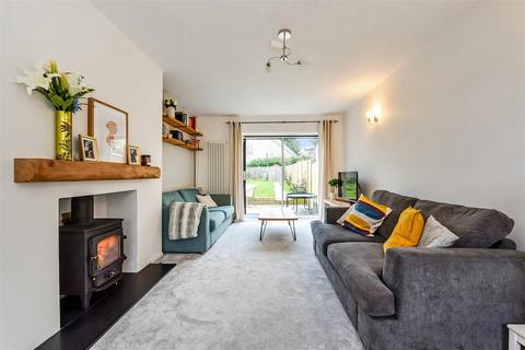 22 Baddesley Close, North Baddesley, Southampton, SO52 9DR