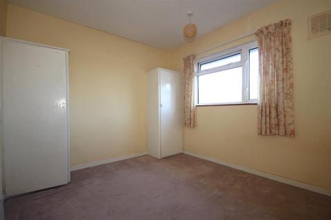 22 Priory Field, Upper Beeding, Steyning, BN44 3HU