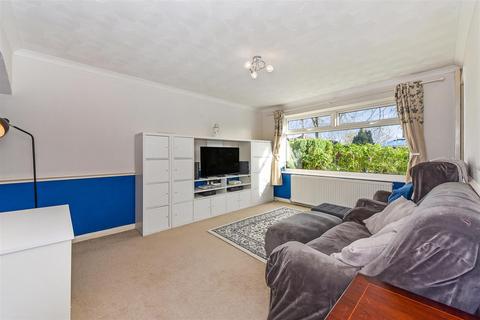 Houses for sale in Boyatt Wood OnTheMarket