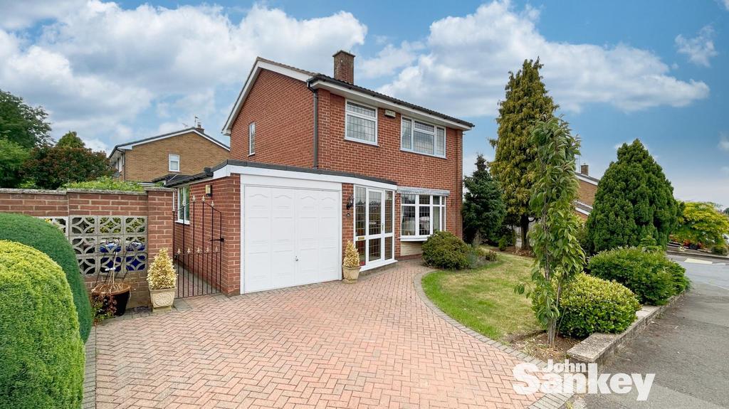 Derwent Avenue, Mansfield 3 bed detached house for sale £250,000