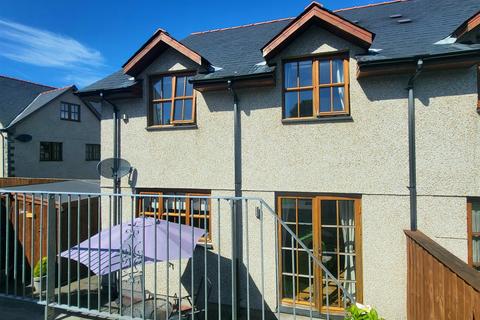 3 bedroom semi-detached house for sale, Llanbedr