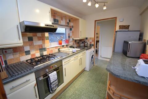 2 bedroom terraced house for sale, Tyddyn Gwyn Terrace, Manod, Blaenau Ffestiniog