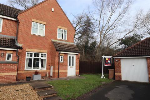 3 bedroom end of terrace house for sale, Yale Road, Willenhall