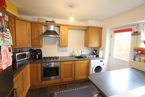 3 bedroom end of terrace house for sale, Yale Road, Willenhall