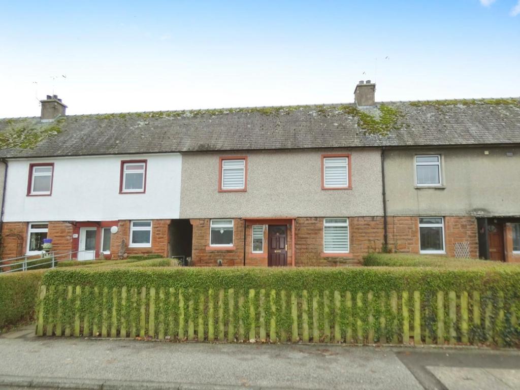 Portland Drive, Dumfries 2 bed house £105,000