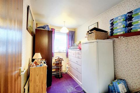89 Bramble Drive, Carlton, Nottingham, NG3 6NL