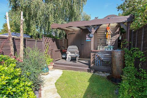 2 bedroom terraced house for sale, Stanley Road, Newmarket CB8