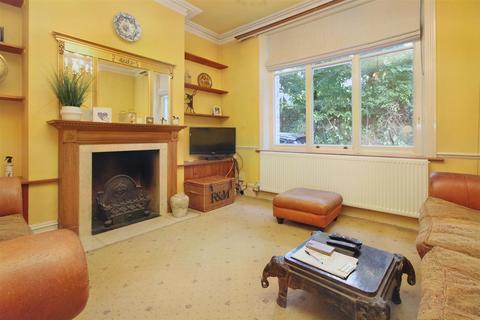 3 bedroom semi-detached house for sale - Summer Grove, Elstree, Borehamwood
