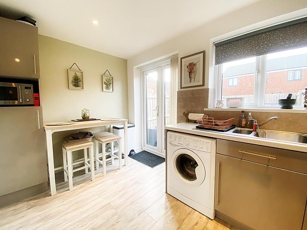 Stephenson Way, East Benton Rise, Wallsend 3 bed terraced house for