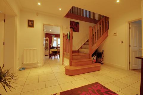 5 bedroom detached house for sale - Horseshoe Drive, Over, Gloucester