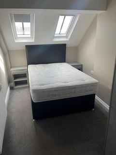 8 bedroom private hall to rent, Saddler Street, Durham