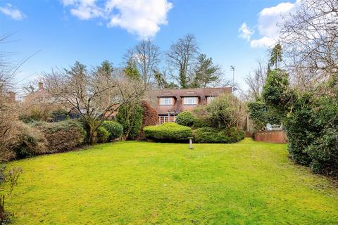3 bedroom semi-detached house for sale, St. Monicas Road, Kingswood, Tadworth