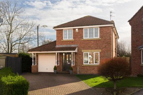 4 bedroom detached house for sale, Coulson Close, Strensall, York