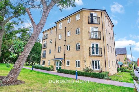 2 bedroom apartment for sale, Hamlet House, Five Oaks Lane, Chigwell, IG7