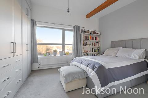 1 bedroom flat for sale, Blenheim Road, Epsom, KT19