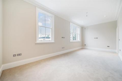 4 bedroom townhouse for sale, Catherine Road, Surbiton
