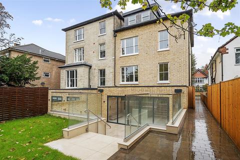 4 bedroom townhouse for sale, Catherine Road, Surbiton