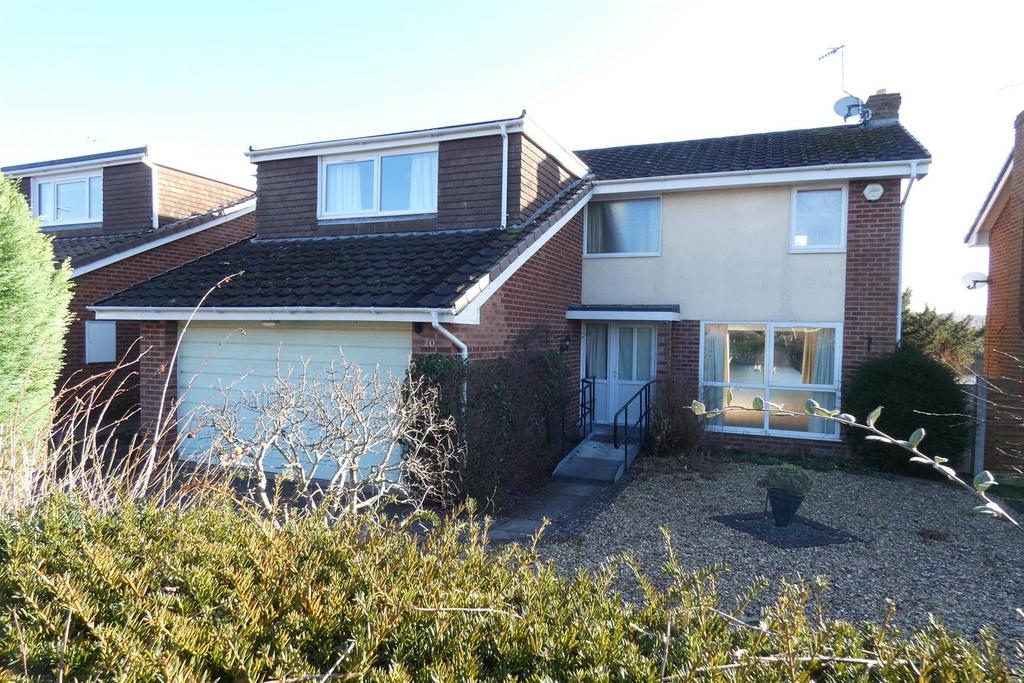 Bala Grove, Cheadle, Stoke on Trent 4 bed detached house for sale £