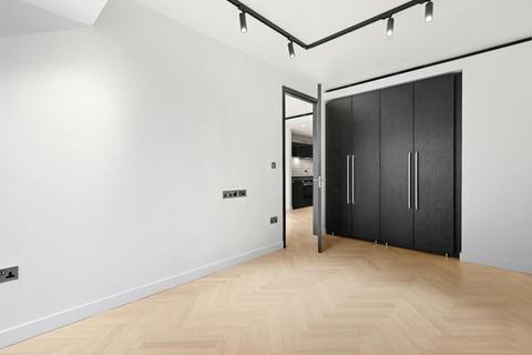 1 bedroom apartment to rent, Crown Place, Sun Street, Shoreditch, EC2A