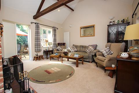 2 bedroom barn conversion for sale, 32 The Street, Snailwell CB8