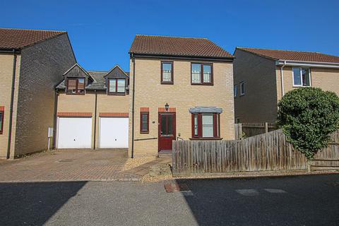 3 bedroom link detached house for sale, Wisbeach Close, Bottisham CB25