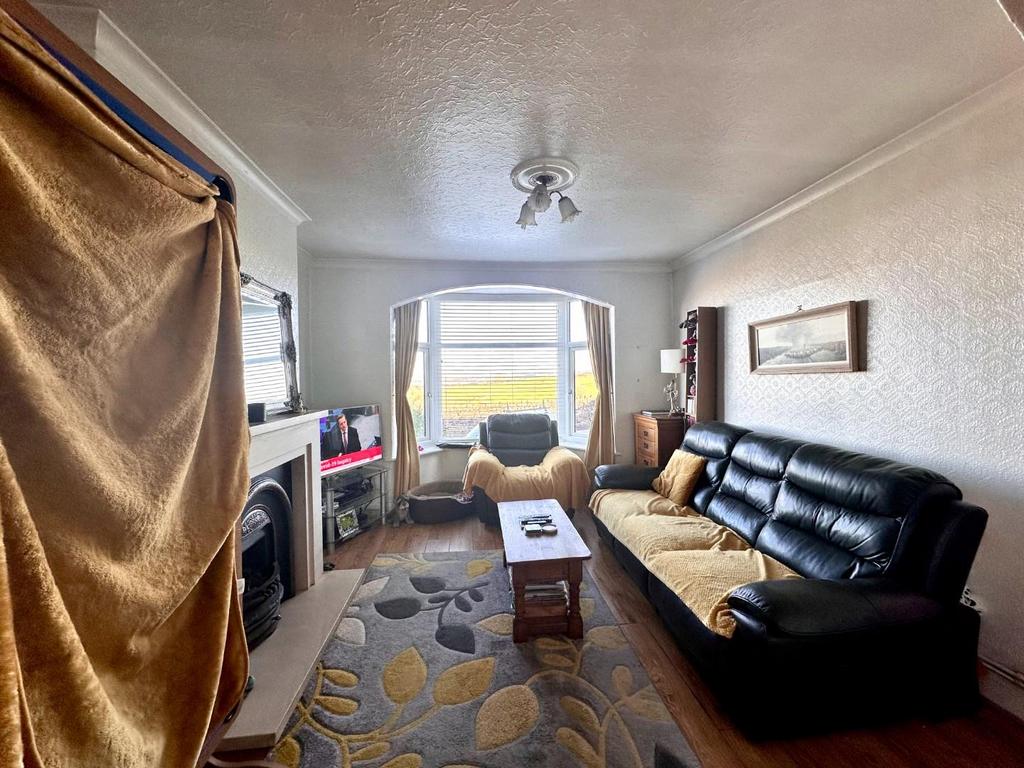 Manchester Road, Hapton, Burnley 3 bed semidetached house for sale £