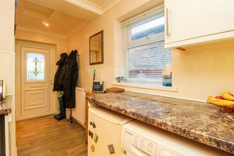 2 bedroom semi-detached house for sale, Prospect Avenue, Normanton WF6