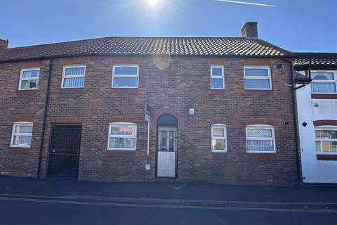 2 bedroom apartment for sale, Northolmby Street, Howden, Goole