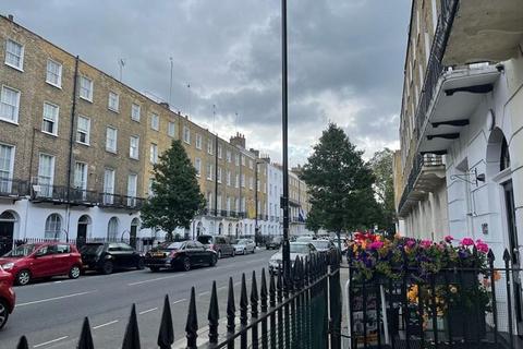 Studio to rent, Gloucester Place  NW1 6DT