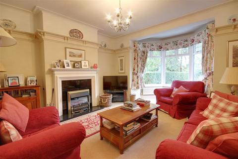 120 Beverley Road, Kirk Ella, Hull, HU10 7HA