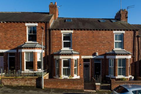 3 bedroom terraced house for sale - Murray Street, Holgate, York