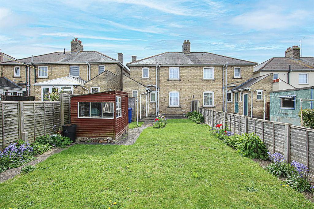 Exning Road, Newmarket CB8 3 bed semidetached house for sale £260,000