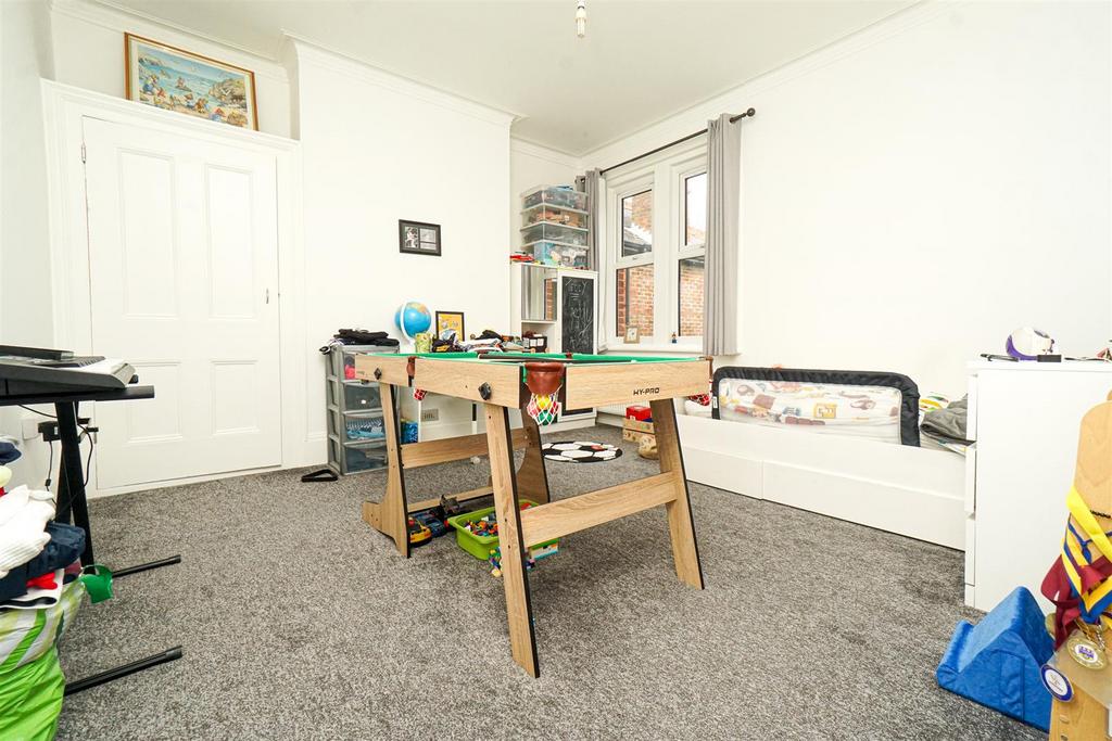25 Eversley Road (20) Alto.jpg