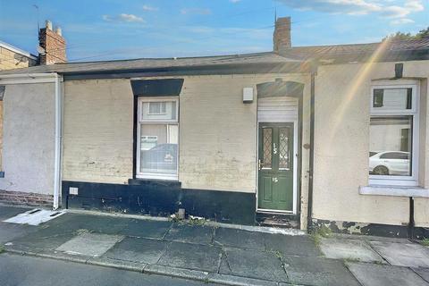 2 bedroom terraced house for sale - Chepstow Street, Sunderland SR4