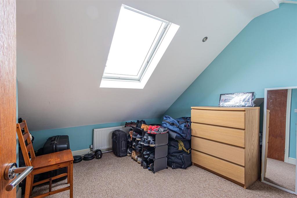 Inverness Place 114-7.jpg