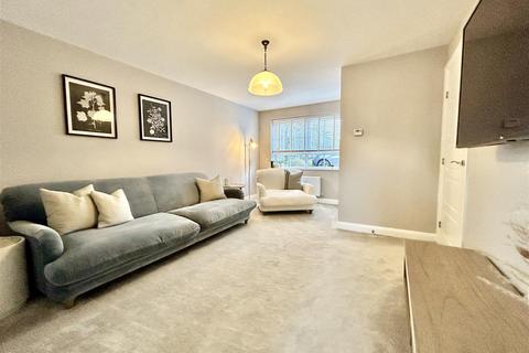 3 bedroom townhouse for sale, Welles Avenue, Methley, Leeds