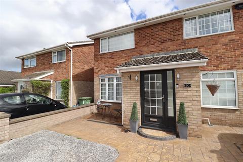 4 bedroom detached house for sale, Coombe Way, Hartburn, Stockton-On-Tees, TS18 5PX