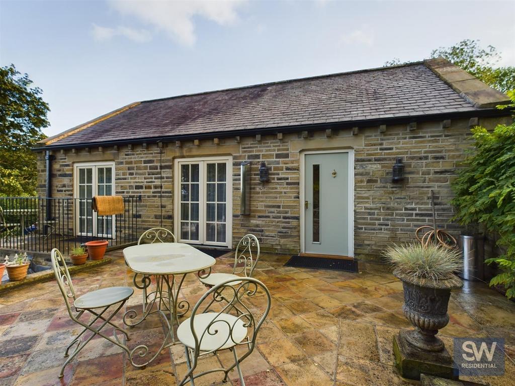 Wren Cottage, Little Broom Ing, Calverley Lane, Calverley 1 bed semi