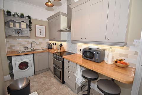 3b Hampden Place, Exeter, EX2 8AP