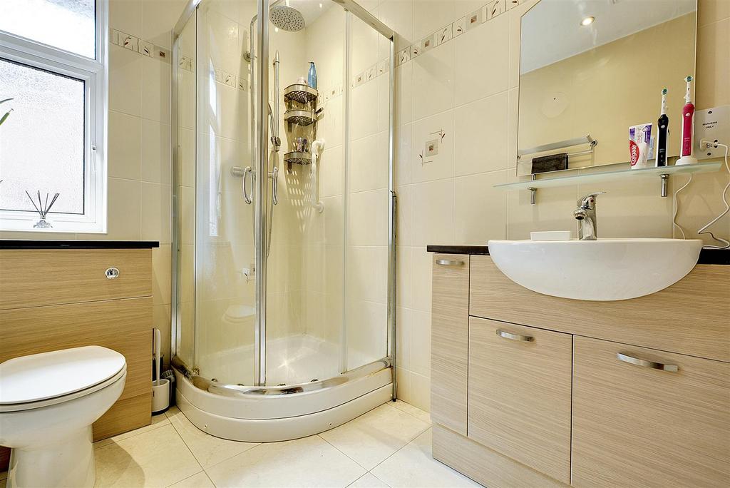 Shower Room.jpg