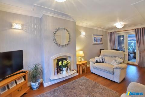 3 bedroom townhouse for sale - Manor Road, Widnes, WA8 8HG