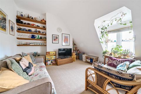41d Crystal Palace Park Road, London, SE26 6UR